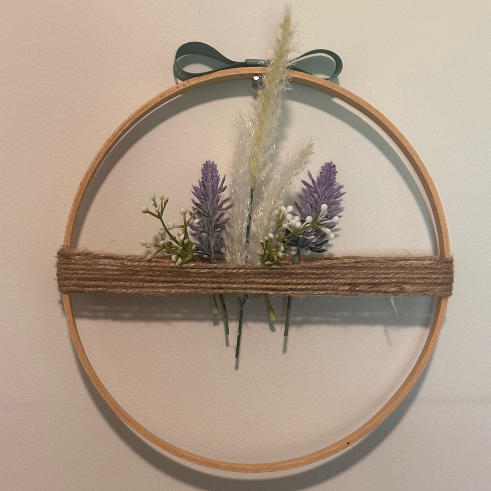Hand crafted rustic floral hanging wall decor